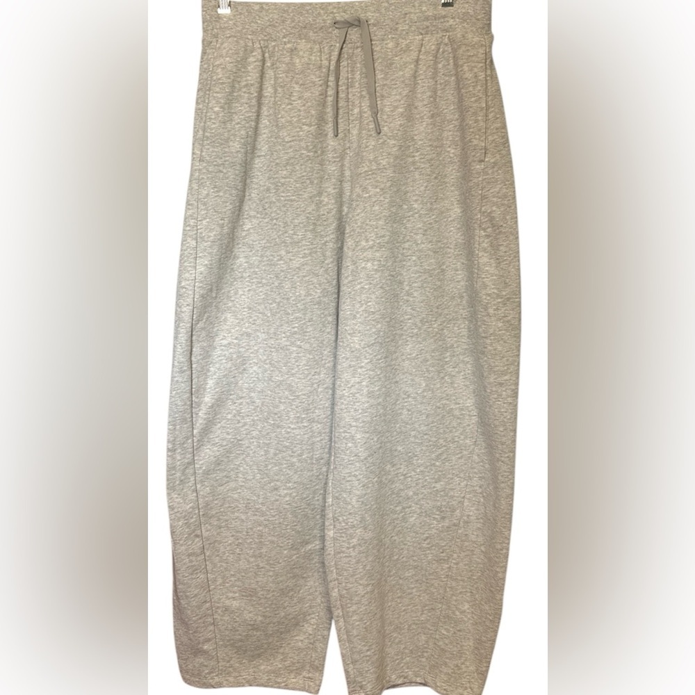 ALL IN MOTION WOMEN HI RISE RELAXED FIT ACTIVE SWEAT PANT GRAY SIZE MEDIUM NWT